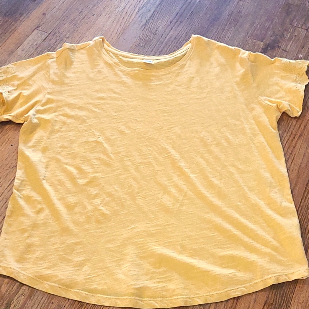 Yellow top